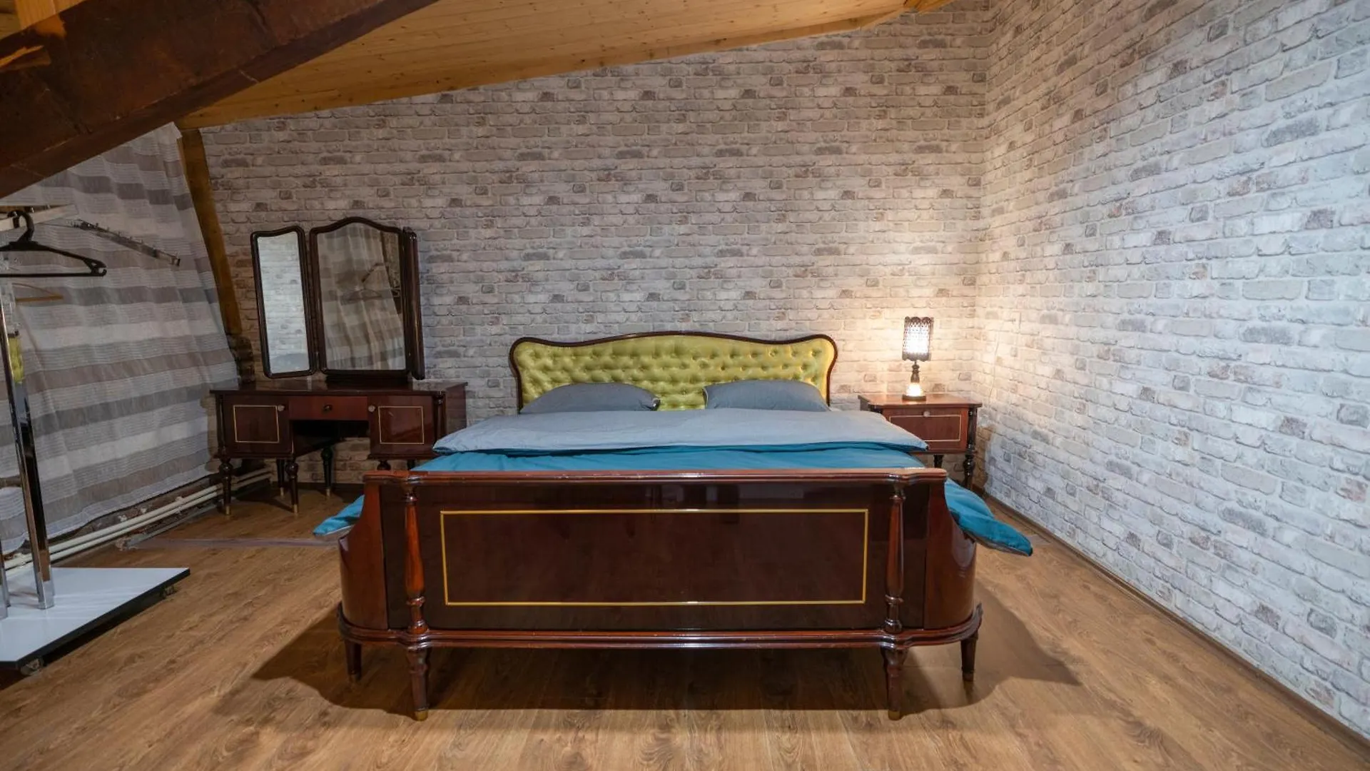 Gæstehus Leon Rooms Tbilisi