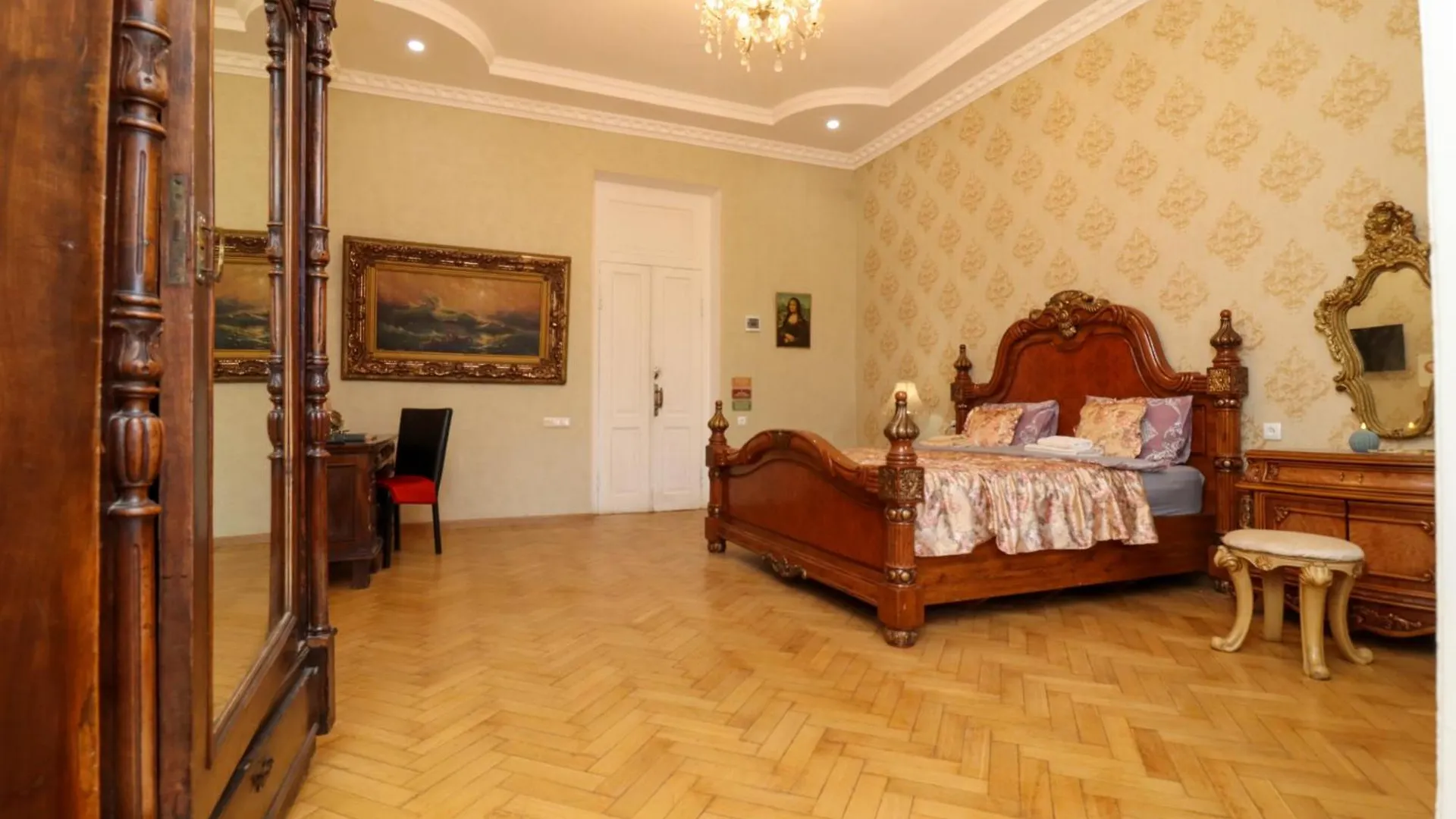 Leon Rooms Tbilisi Georgien