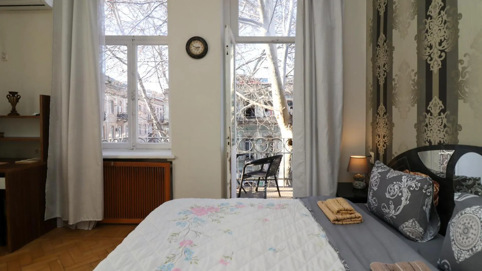 Leon Rooms Tbilisi Gæstehus