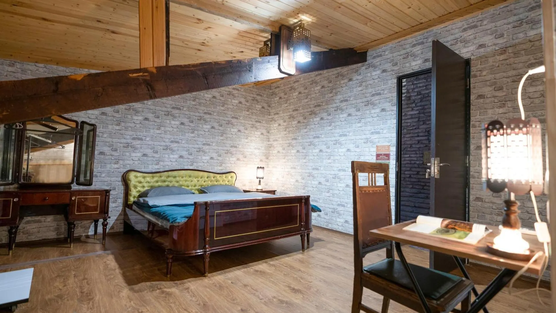 Casa de hóspedes Leon Rooms Tbilisi