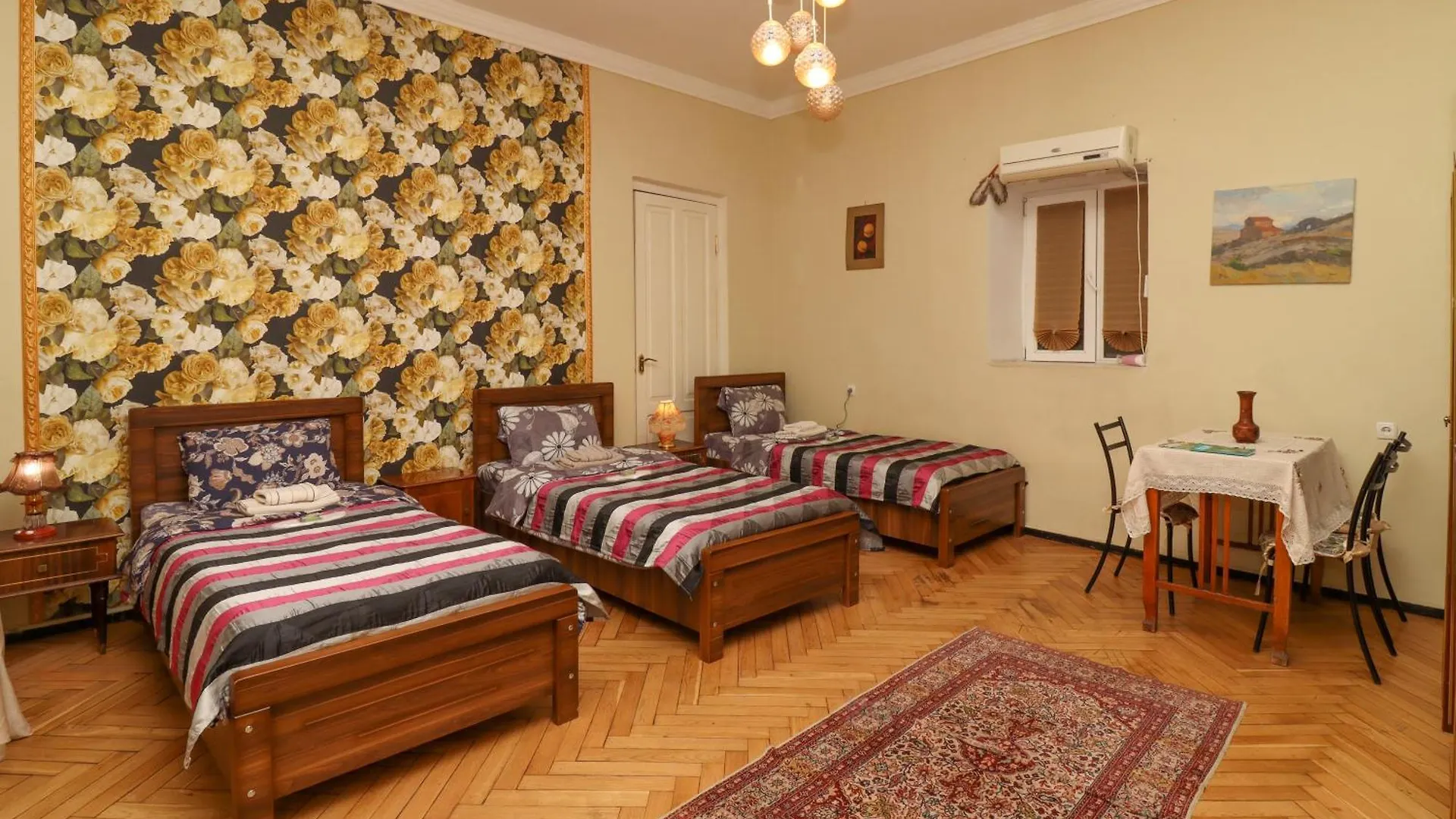 ** Casa de hóspedes Leon Rooms Tbilisi Geórgia