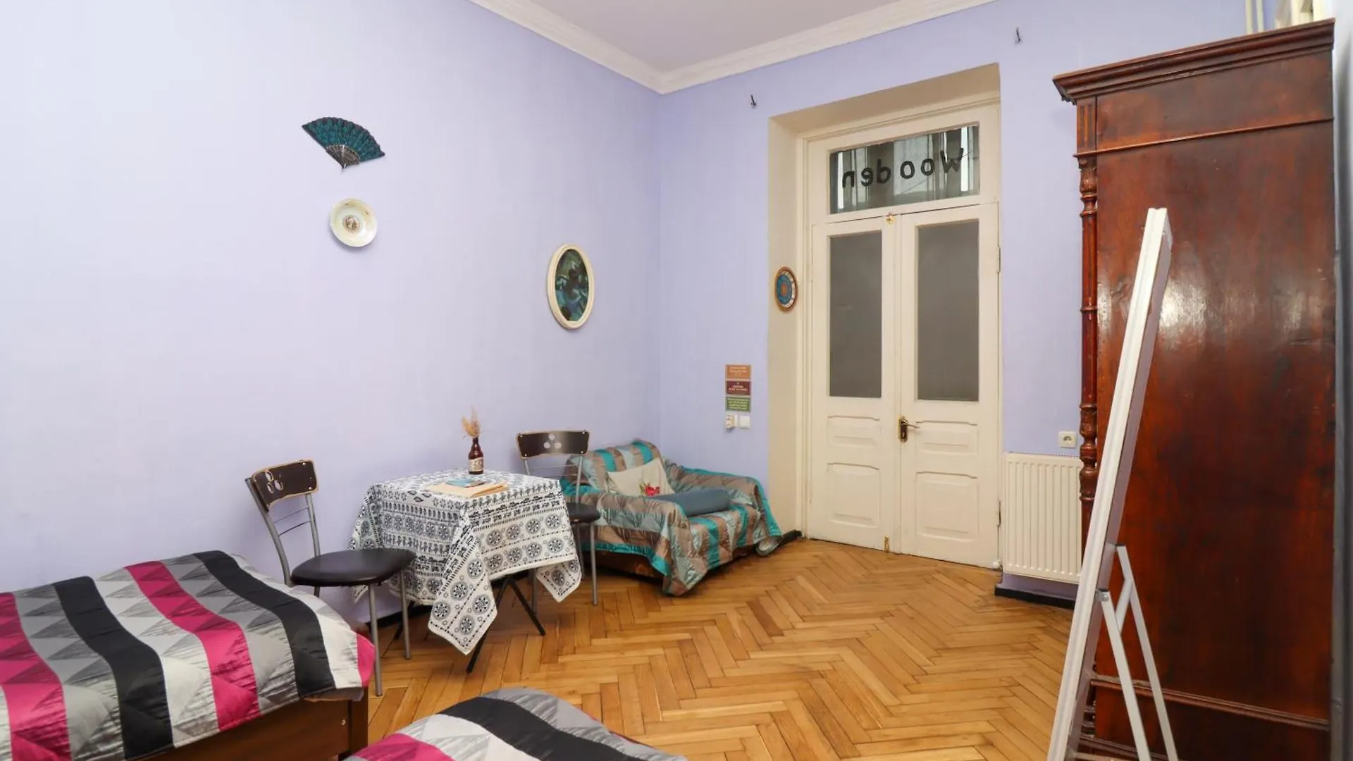 Хостел Leon Rooms Тбилиси 2*,  Грузия